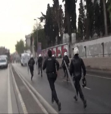 Mecidiyeköy'de polis müdahalesi!