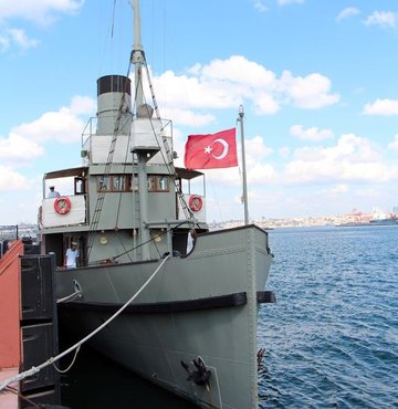 "Nusret"  İzmir'de ziyarete açılıyor!
