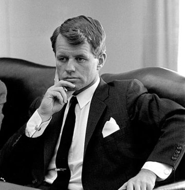 robert f kennedy kimdir