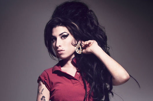 Amy Winehouse’un heykeli dikilecek