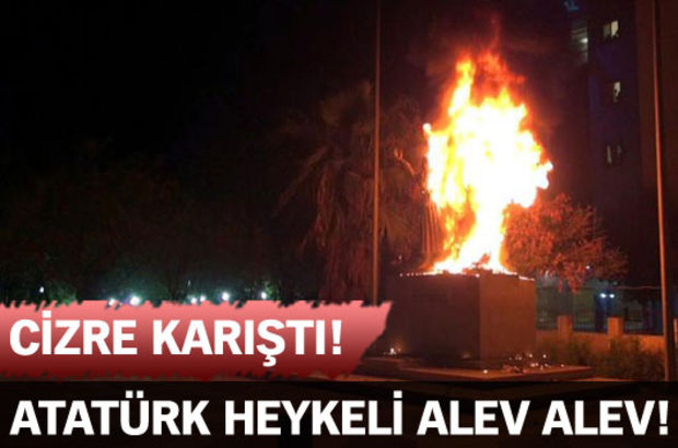 Cizre karıştı!  IŞİD protesto  Atatürk heykelini yaktılar!  Son Dakika  Haberleri