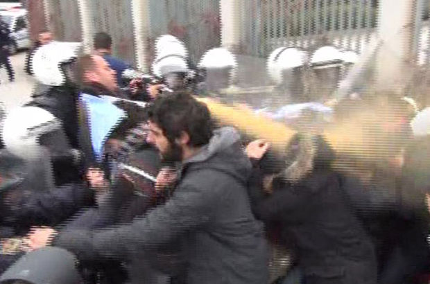 Başkent'te öğrenci eylemine polis müdahalesi