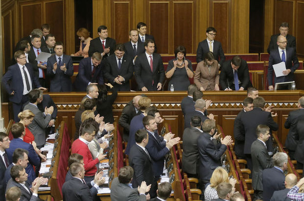 Ukrayna'da yeni hükümet kuruldu