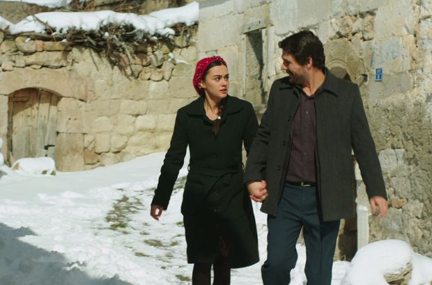 yilanlarin ocu nde bayram ve fatma