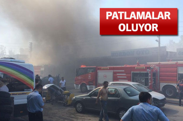 İzmir'de korkutan yangın! 5 işyeri, 25 araç...