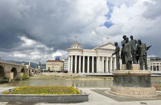 Birçok uygarlığa ev sahipliği yapan Üsküp tarihi eserleri, eşsiz doğası