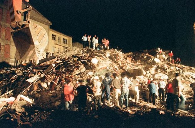 17 Ağustos 1999 Marmara depremi'nin 16.yılı!