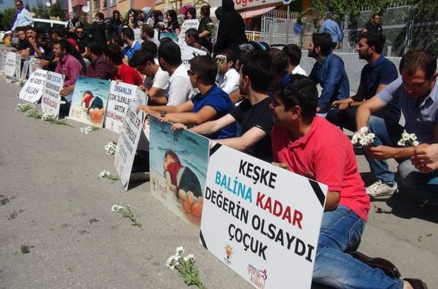 BM binası önünde 'Aylan Kurdi' protestosu