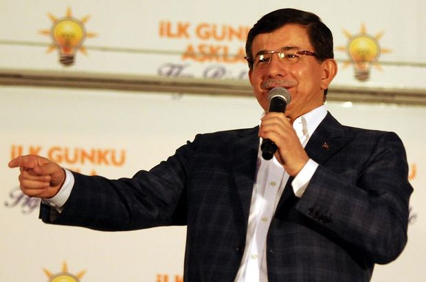 Başbakan Davutoğlu: 'Hayır'dan başka bir şey bilmiyor