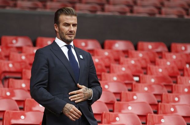 Beckham dünyayı geziyor!