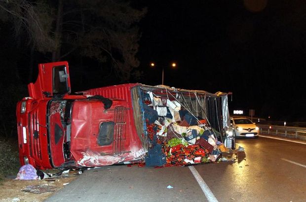 Antalya'da kaza: 2 polis yaralı 