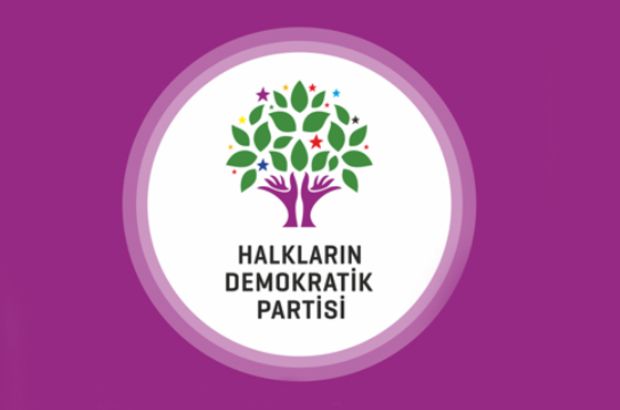 HDP İzmir eş başkanları gözaltına alındı