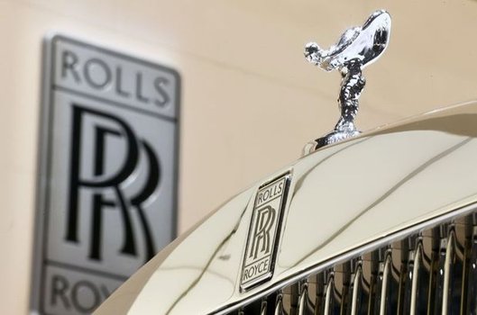 Rolls-Royce 112 yılın ikinci satış rekorunu kırdı
