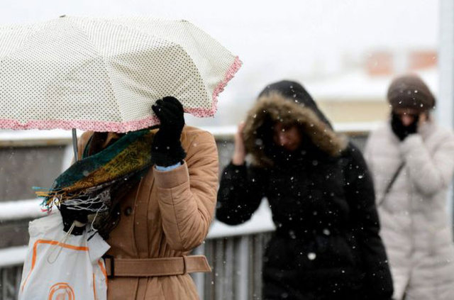 İstanbul'da hava durumu 18.01.2016 | Kar şiddetini arttırıyor