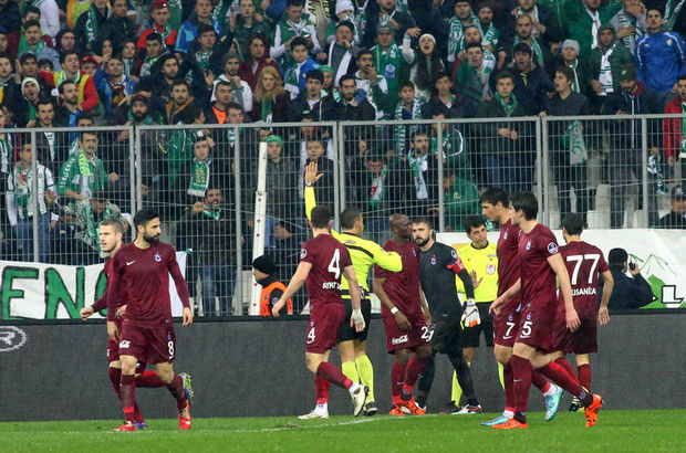 Trabzonspor deplasmanlarda 20 puan kaybetti
