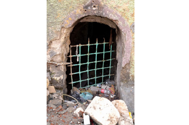 Hücre evindeki PKK'lılar mağaradan kaçmış