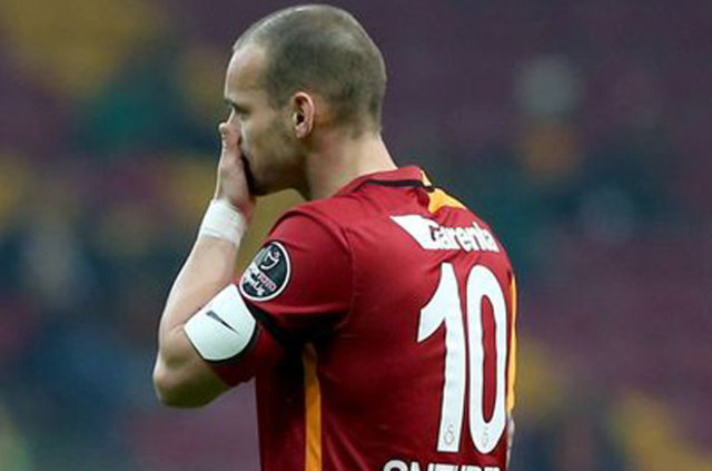 Sneijder ayrılacak mı?