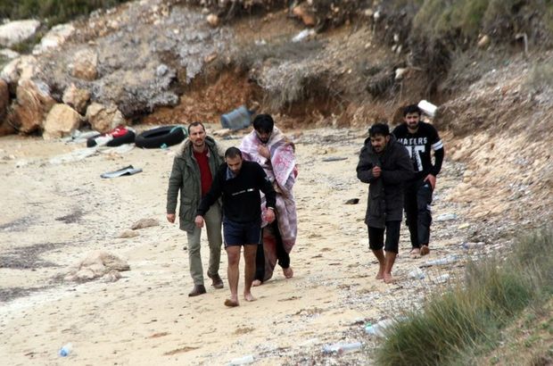 Didim'de sığınmacılar organizatörü denize attı