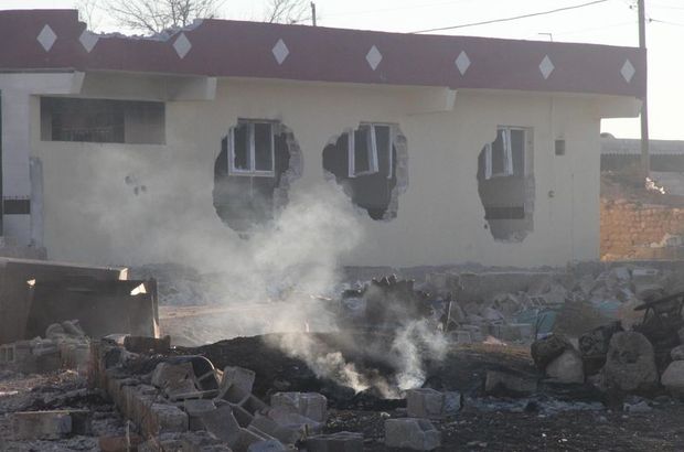 Şanlıurfa'da kadınlar 20 evi ateşe verdi