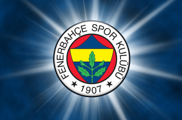 Fenerbahçe'de Emenike gidiyor, yeni golcü geliyor