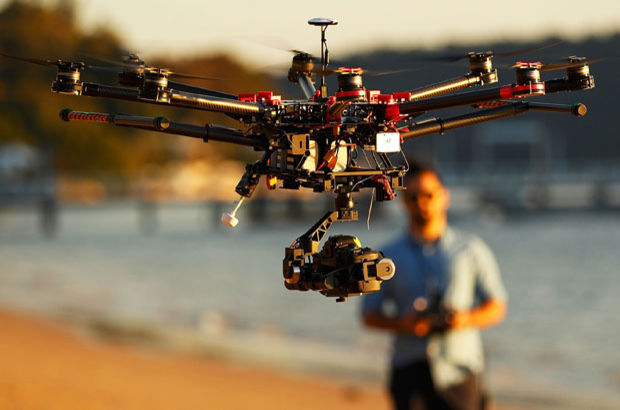 Geleceğin sporu 'Drone yarış ligi' başlıyor