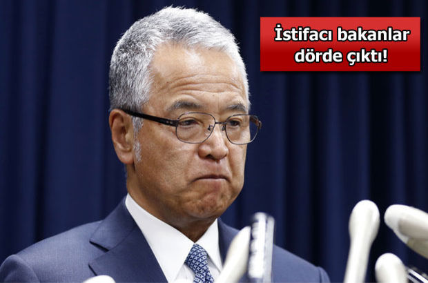 Japonya Ekonomi Bakanı istifa etti