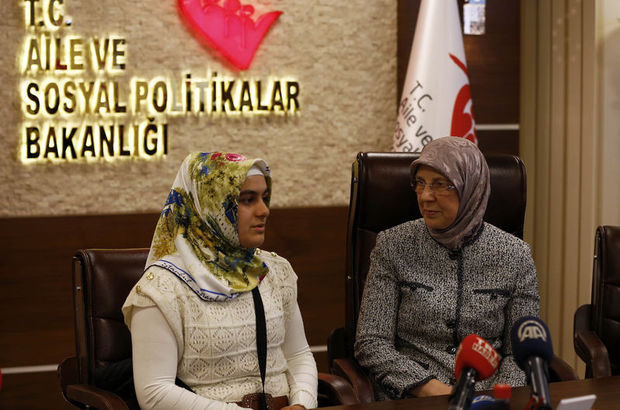 TEOG şampiyonuna Aile Bakanı Razamanoğlu'ndan destek
