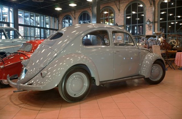 Ford Galaxie ve Split Window Beetle Koç Müzesi'nde!