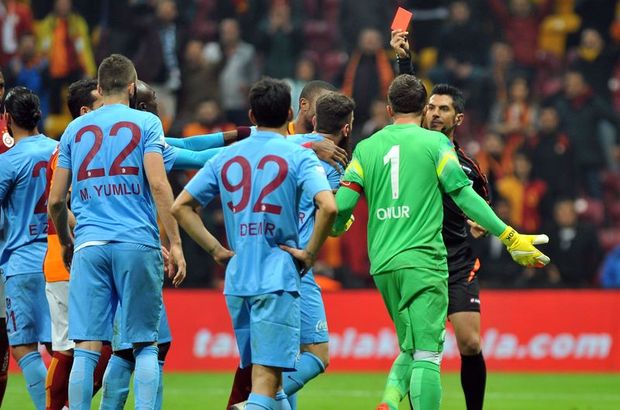 Trabzonspor 14 yıl sonra ilk kez 7 kişi kaldı