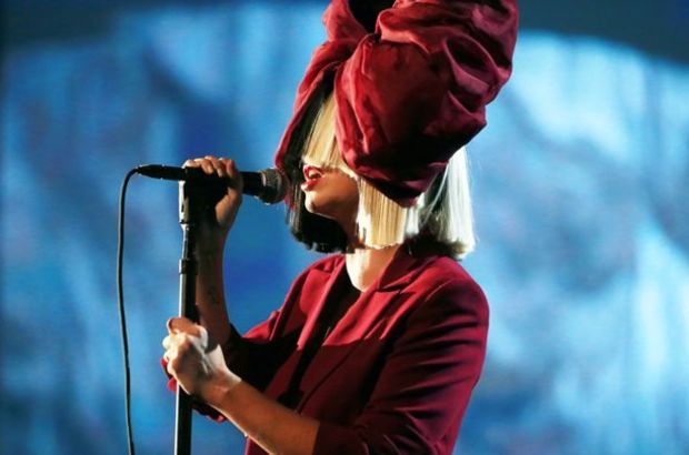 Sia Türkiye'de konser verecek