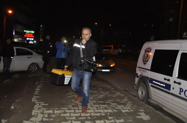 Bursa'da Çetin Bayrak'ın cesedi evinin merdivenlerinde bulundu