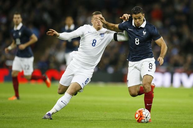 Besiktas Hatem Ben Arfa Nin Menajerini Istanbul A Getirdi
