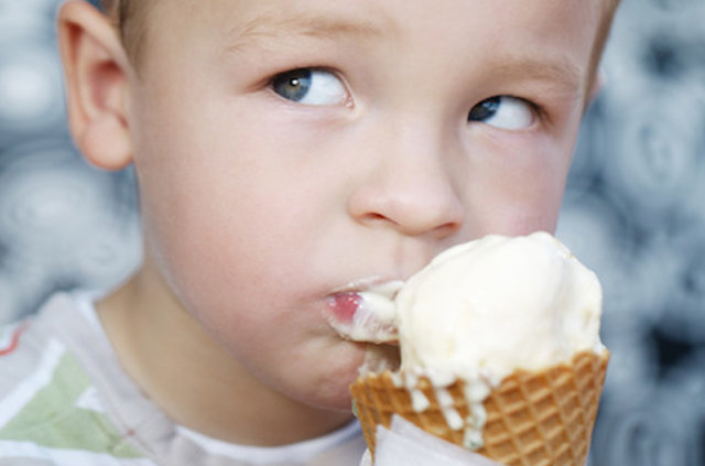 Çocuklarınız için sağlıklı dondurma tarifleri