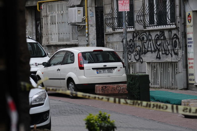 İstanbul'da 'bombalı araç' alarmı