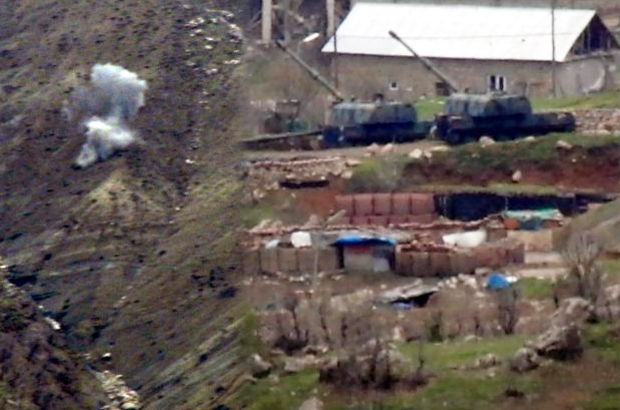 PKK'lılar Derecik'te sınır bölüğüne ateş açtı
