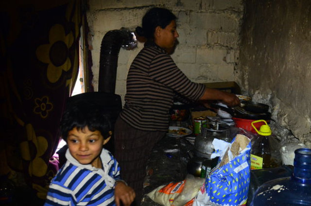 Kırklareli'de barakada 9 kişilik yaşam mücadelesi
