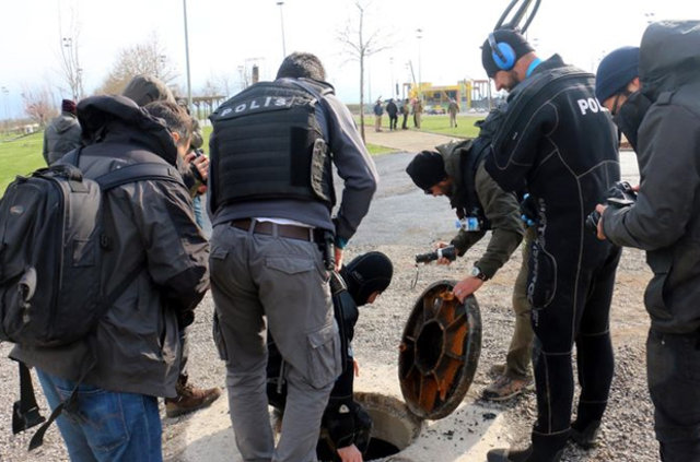 Polisler Diyarbakır Nevruz alanının kanalizasyonunda bomba aramış