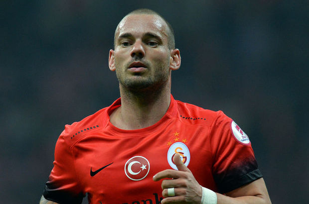 Wesley Sneijder, Galatasaray'daki geleceği hakkında konuştu