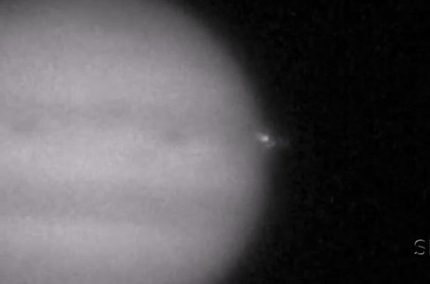 Jüpiter'e çarpan cisim amatör bir gök bilimci tarafından kaydedildi