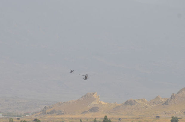 Tendürek Dağında helikopter hareketliliği