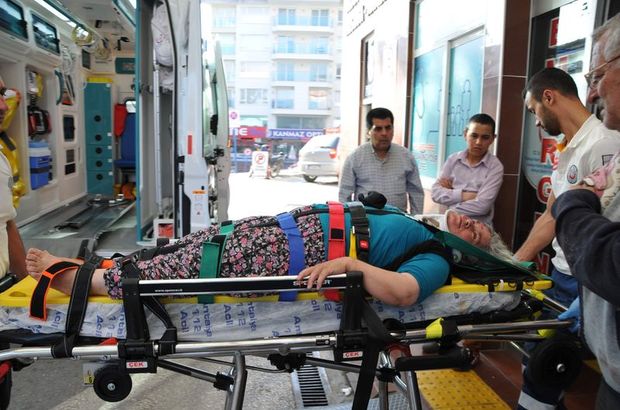 Alanya'da midibüs devrildi: 3 yaşındaki çocuk öldü, 7 yaralı