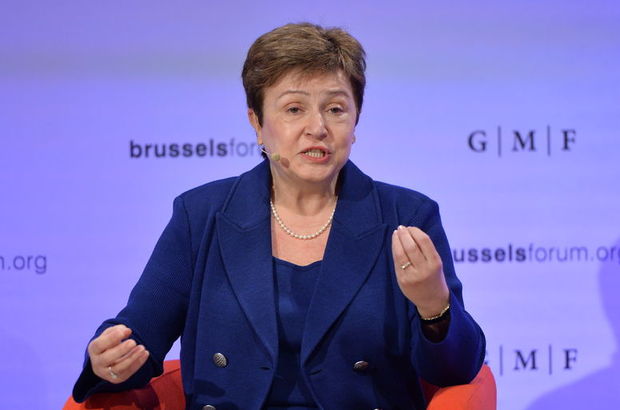 Avrupa Komisyonu Başkan Yardımcısı: Sığınmacı krizi küresel bir problem