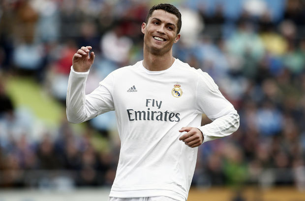 Real Madrid'den Ronaldo'ya yeni sözleşme