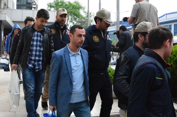 Bursa merkezli 'paralel yapı' soruşturmasında 30 kişi adliyeye sevk edildi