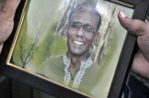 Bangladeş'te bir akademisyen palalarla öldürüldü