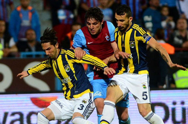 Trabzonspor maçı sonrası Fenerbahçeli futbolculardan tepki
