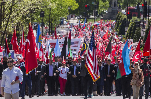 Washington'da "Barış ve Dayanışma" yürüyüşü