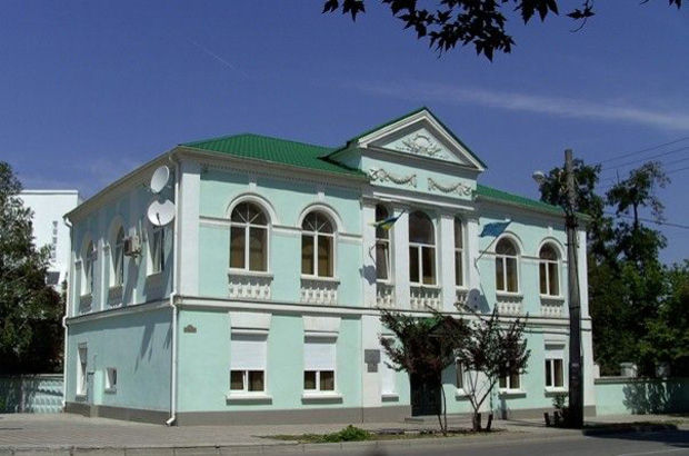 Rusların mahkemesi Kırım Tatar Milli Meclisi'nin faaliyetlerini durdurdu