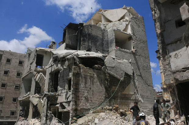 Suriye rejimi Halep'i bombaladı, 11 kişi öldü, 35 kişi yaralandı