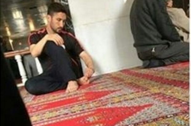 Sabri Sarıoğlu, UIu Camii'de namaz kıldı